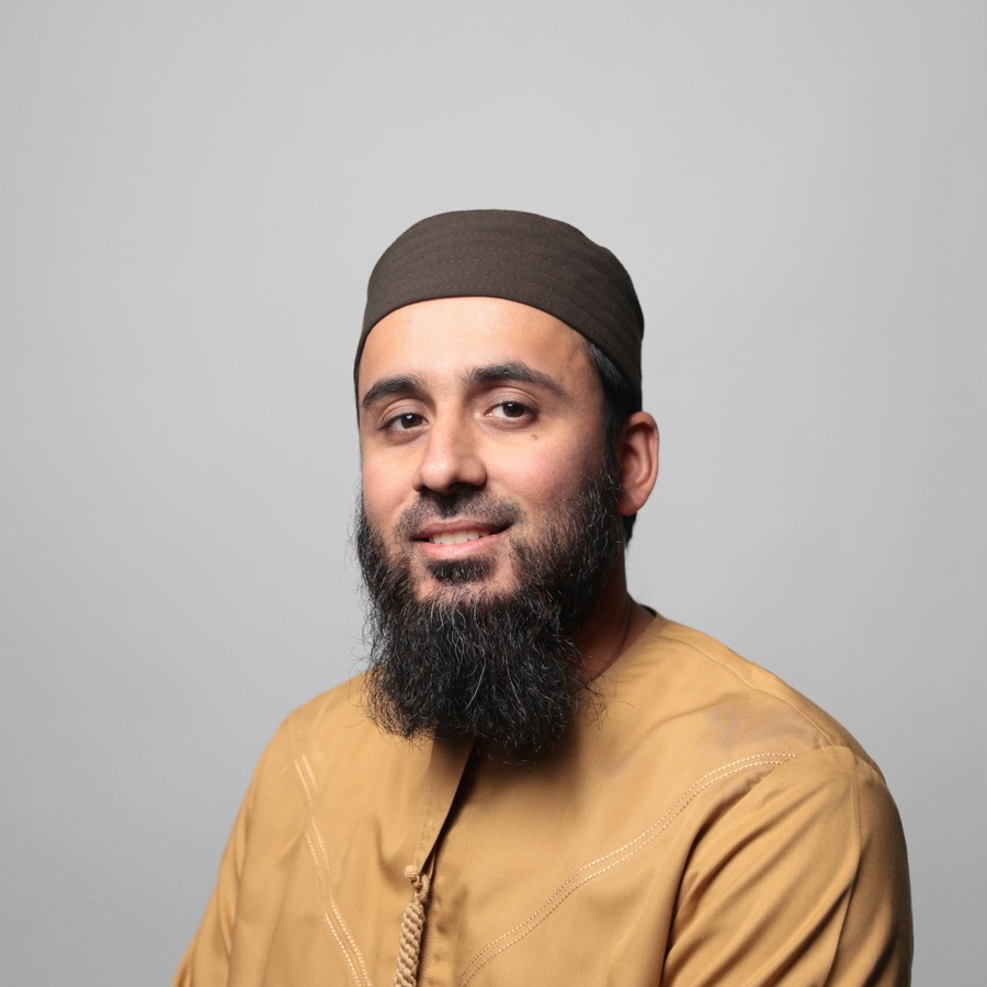 Portrait photo of Mohammed Bemat